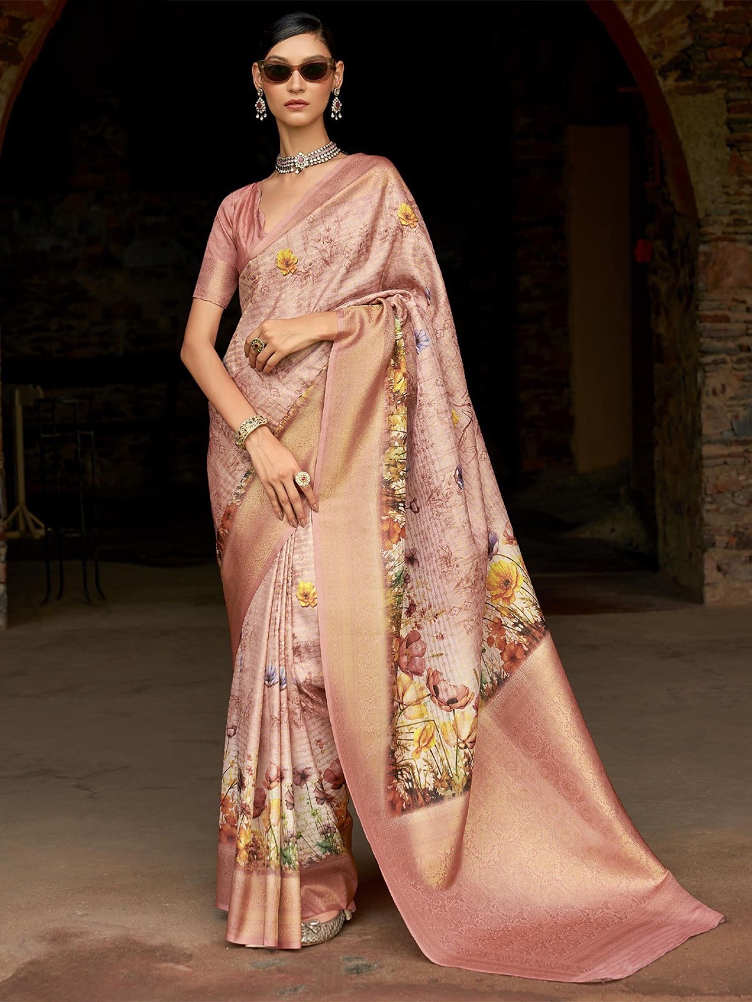 

MAHALASA Woven Design Pure Silk Designer Banarasi Saree, Pink