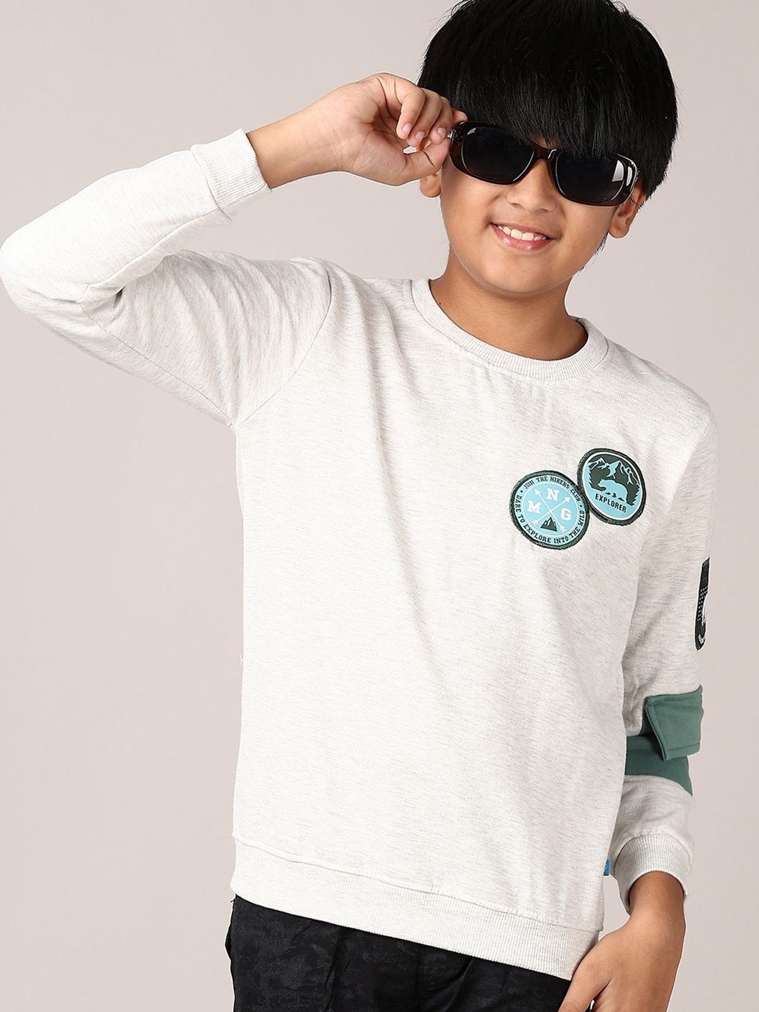 

V-Mart Boys Cotton Round Neck Sweatshirt, White