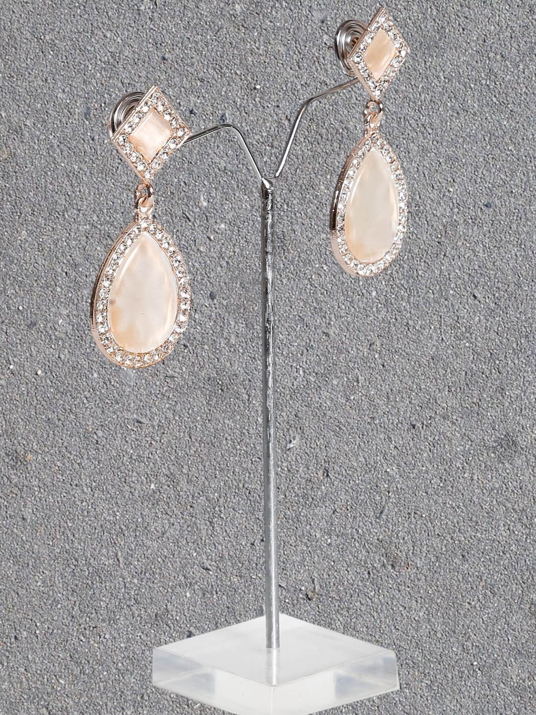 

Kord Store Rose Gold-Plated Contemporary Cubic Zirconia Drop Earrings