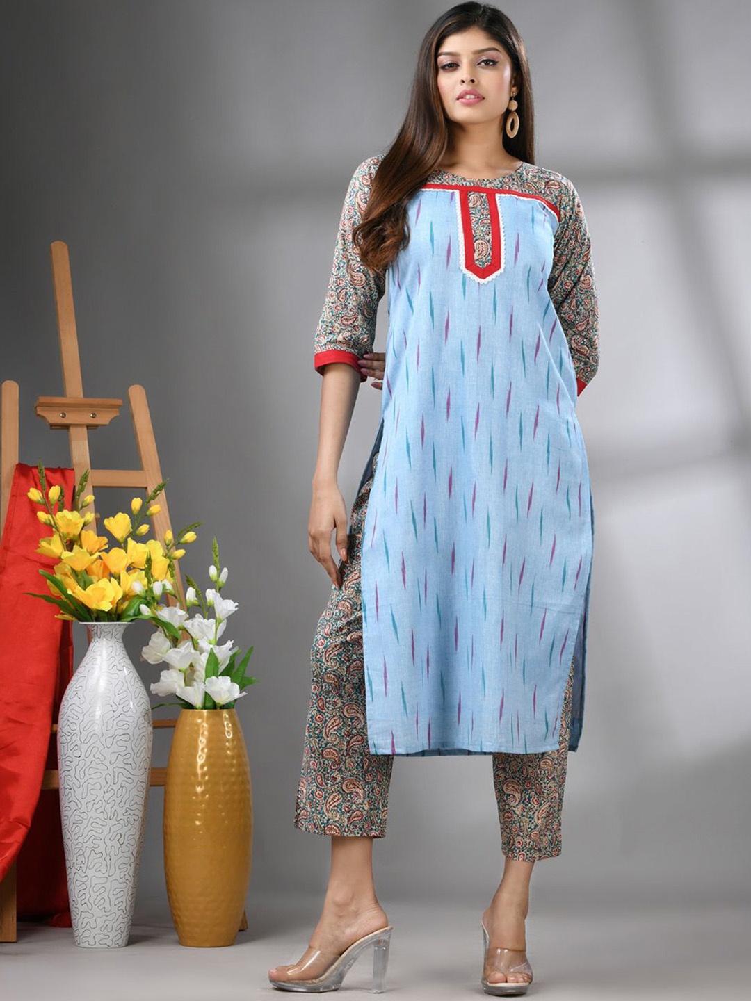 

Charukriti Geometric Printed Pure Cotton Straight Kurta With Trouser, Blue