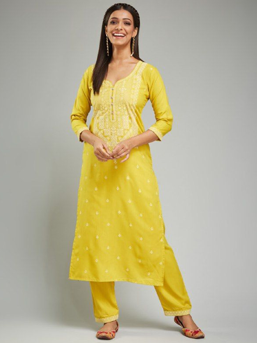 

JULEE Floral Printed Straight Kurta With Palazzos, Yellow