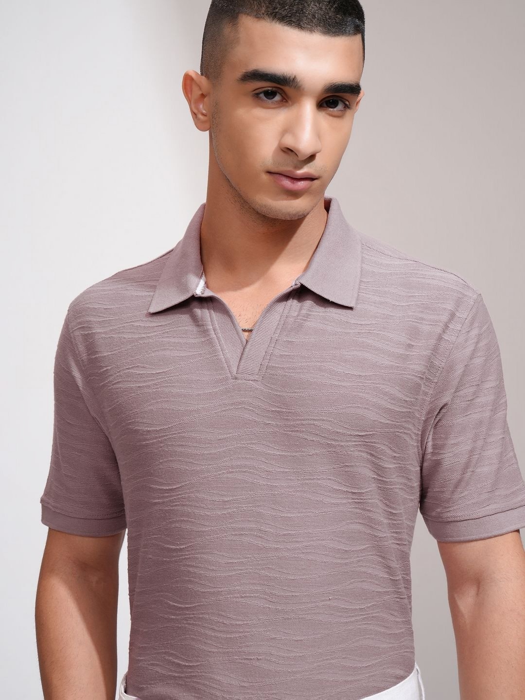 

HIGHLANDER Men Self Design Polo Collar Cotton T-shirt, Pink