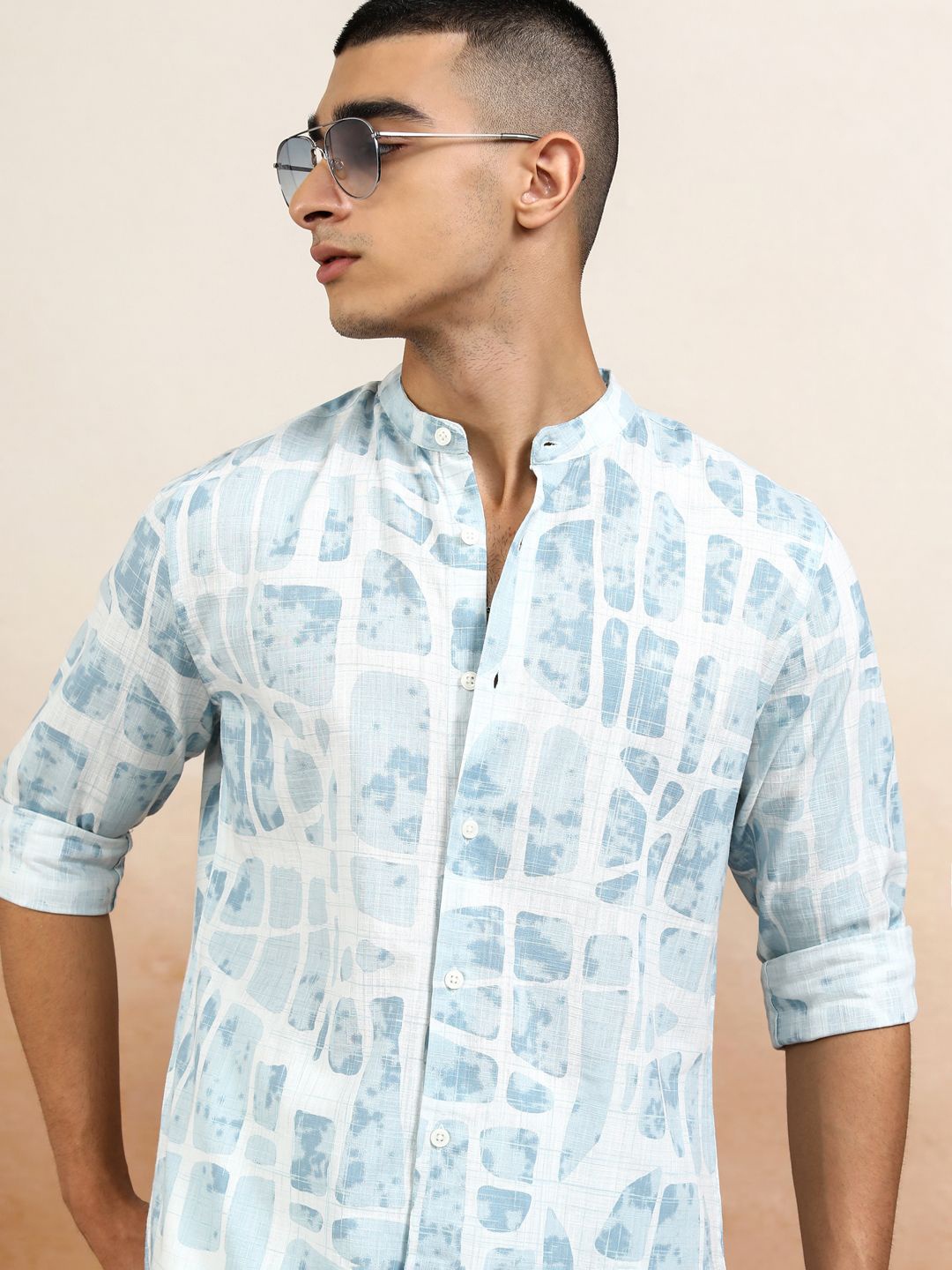 

Highlander Men Printed Mandarin Collar Casual Shirt, White