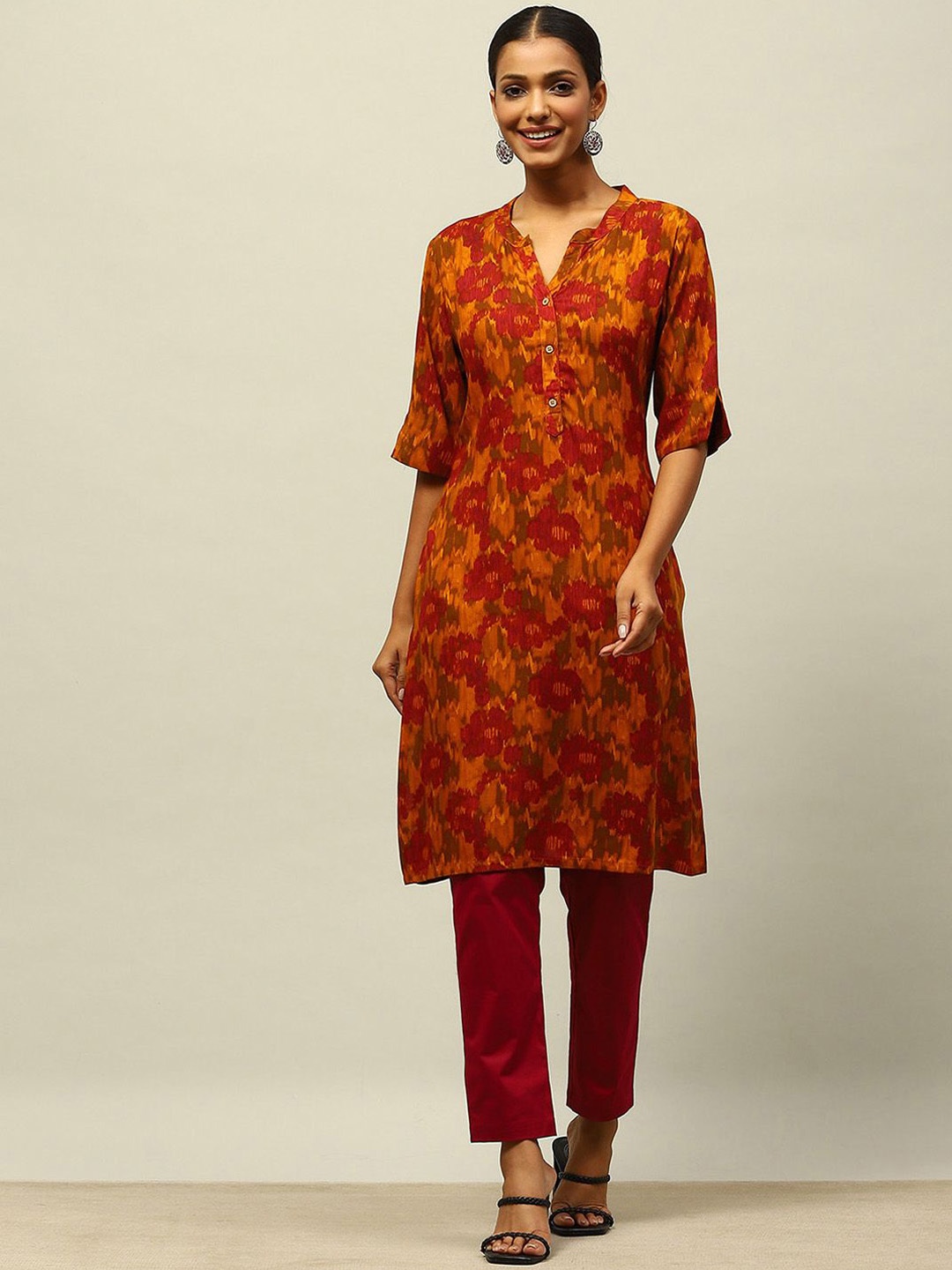 

Rangriti Floral Woven Design Straight Kurta, Yellow