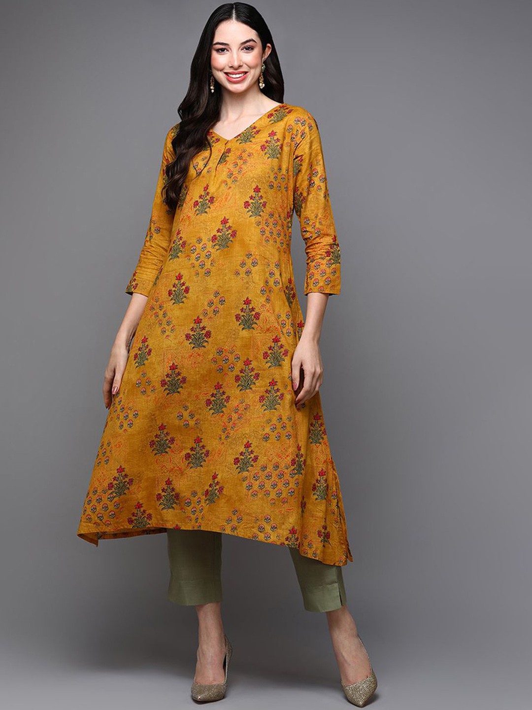 

AHIKA Mustard Yellow Floral Printed V-Neck A-Line Kurta
