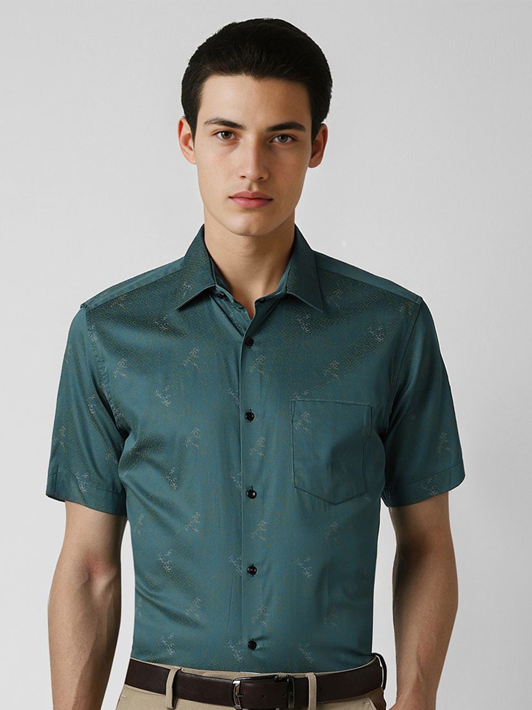 

Van Heusen Men Spread Collar Floral Printed Cotton Formal Shirt, Green