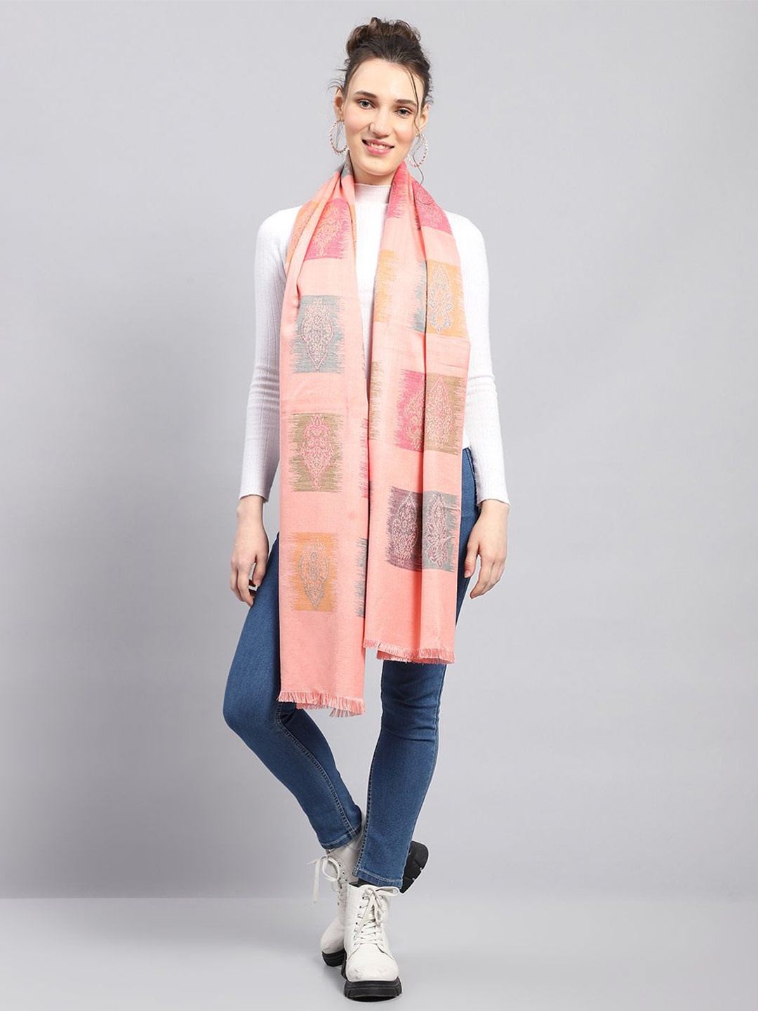 

Monte Carlo Women Woven Design Stole, Peach