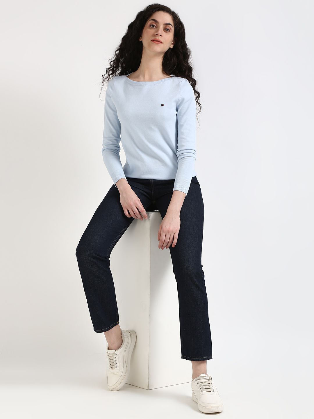 

Tommy Hilfiger Women Long Sleeves Boat Neck Fashion Sweater, Blue