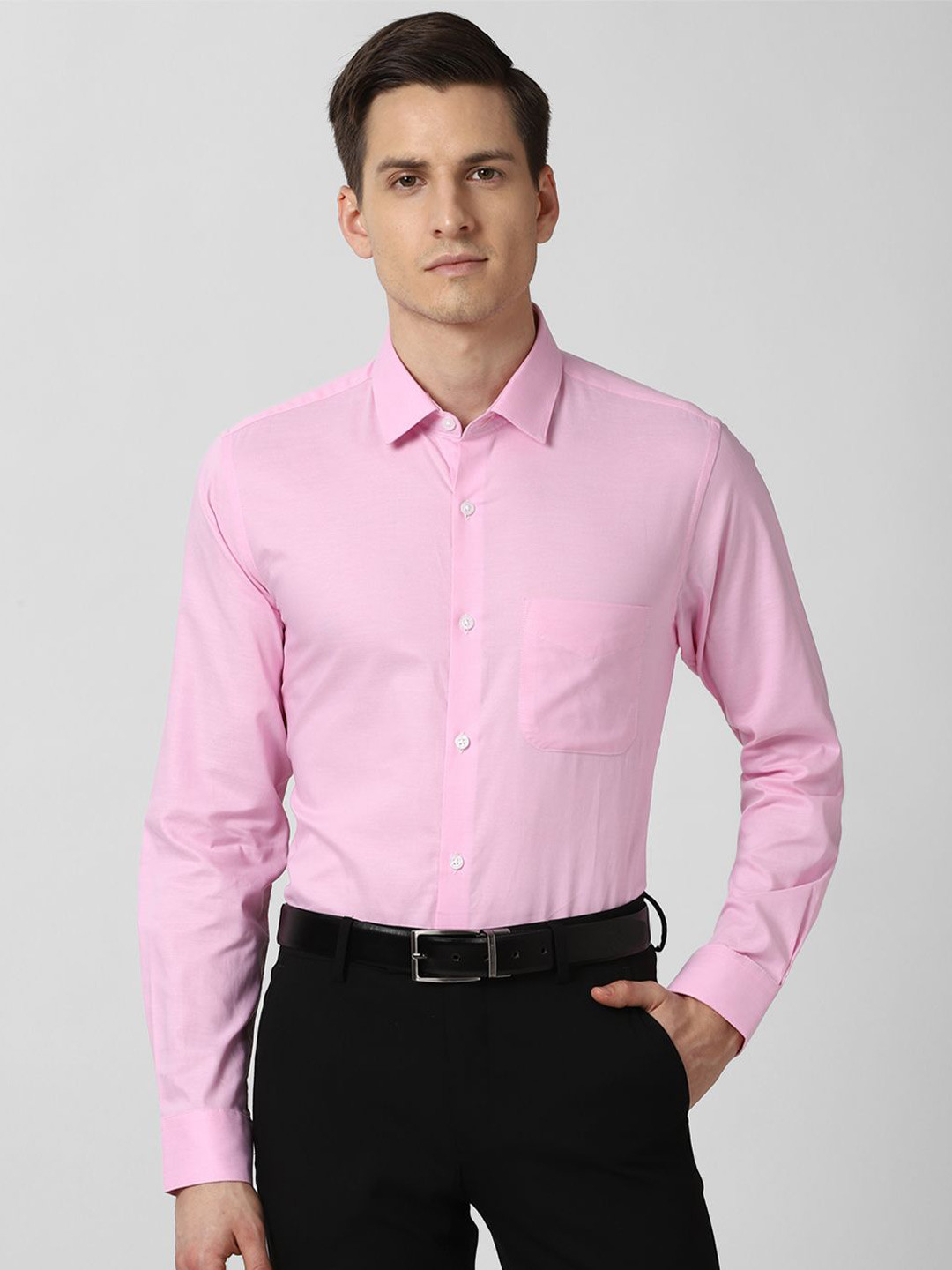 

Peter England Men Spread Collar Solid Cotton Slim Fit Casual Shirt, Pink