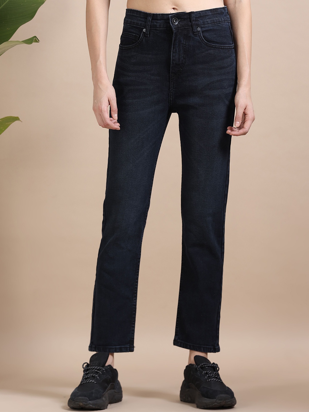 

Mast & Harbour Women Comfort Straight Fit High-Rise Light Fade Stretchable Jeans, Navy blue