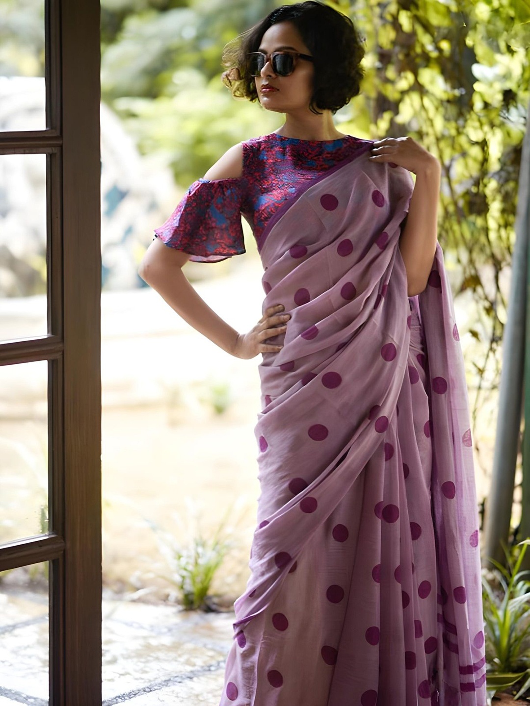 

Sidhidata Polka Dot Printed Chanderi Saree With Blouse Piece, Purple