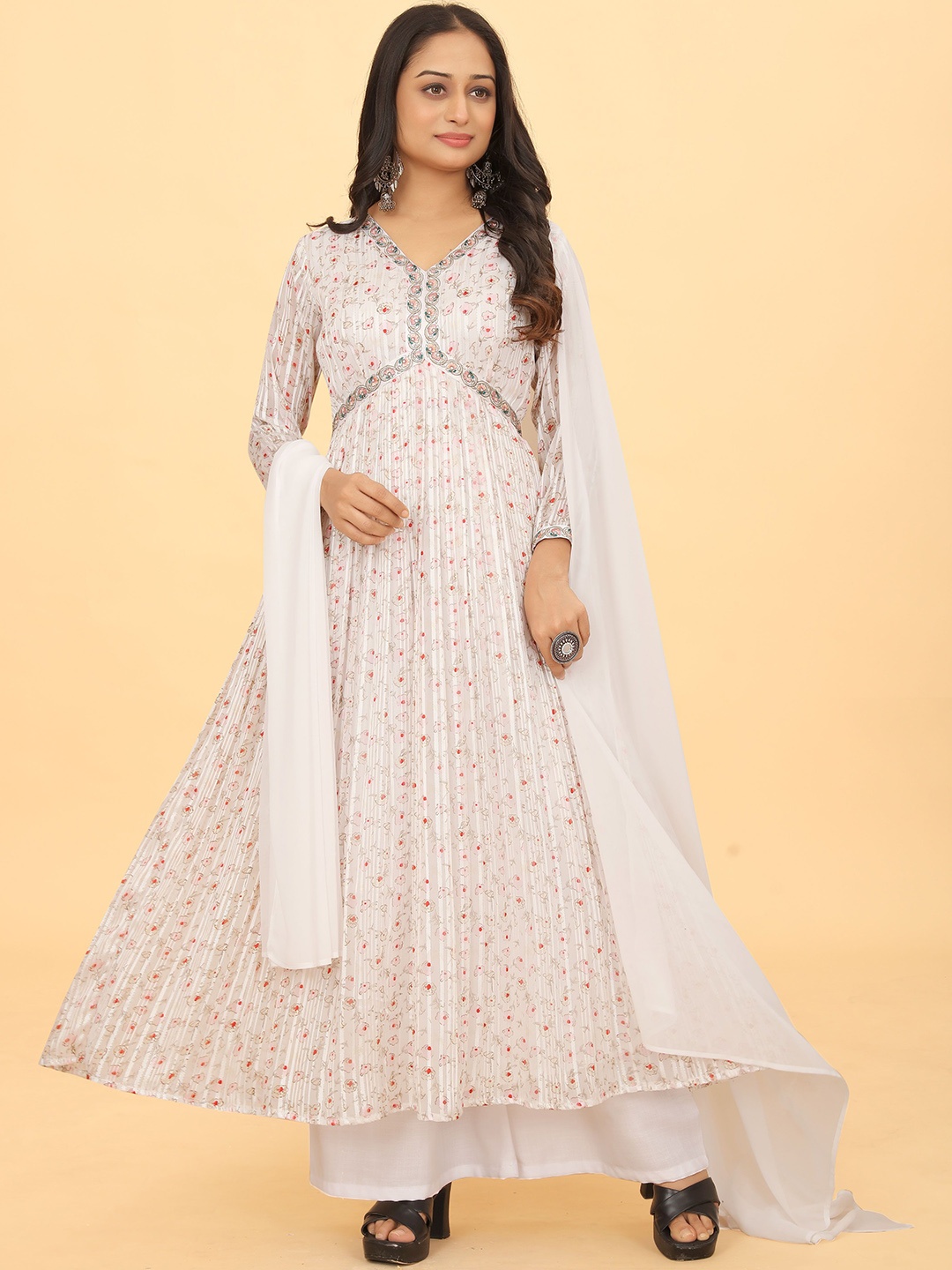 

CHANSI Floral Printed Empire Thread Work Georgette A-Line Kurta With Palazzo & Dupatta, White