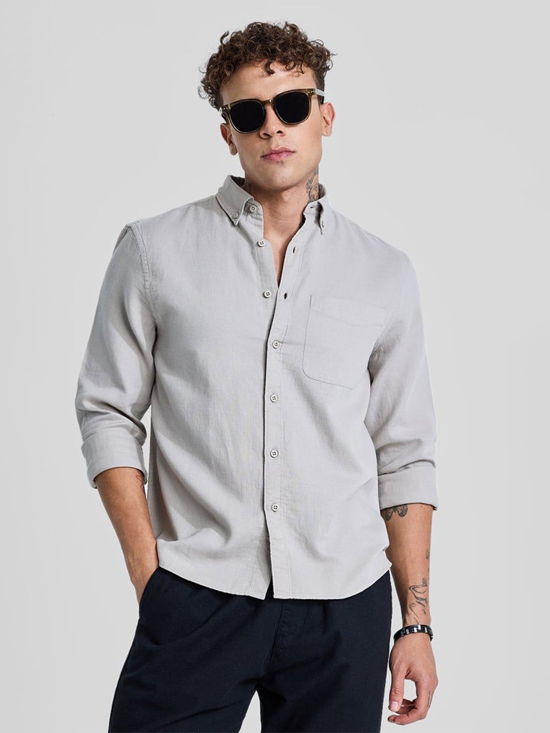 

Snitch Men Smart Button-Down Collar Solid Cotton Casual Shirt, Grey