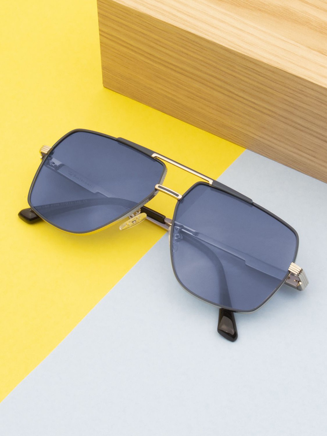 

Ted Smith Unisex Wayfarer Sunglasses with Polarised Lens IMPERIA_C3, Silver