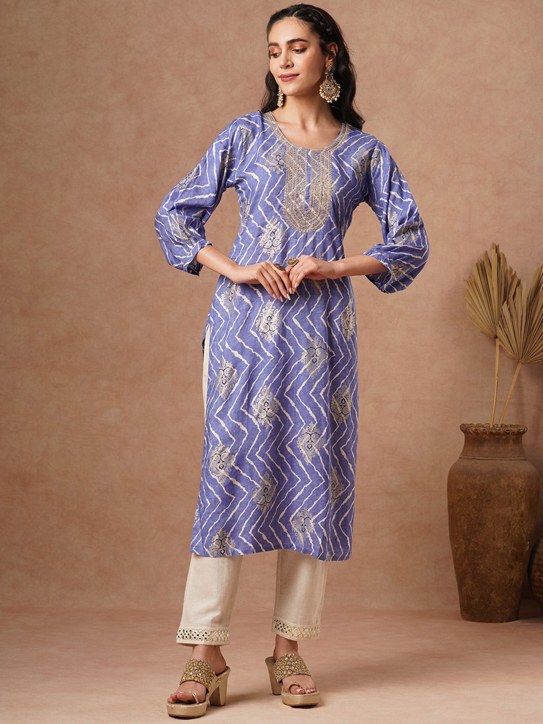 

FASHOR Ethnic Motifs Printed Round Neck Sequinned Cotton Straight Kurta, Purple