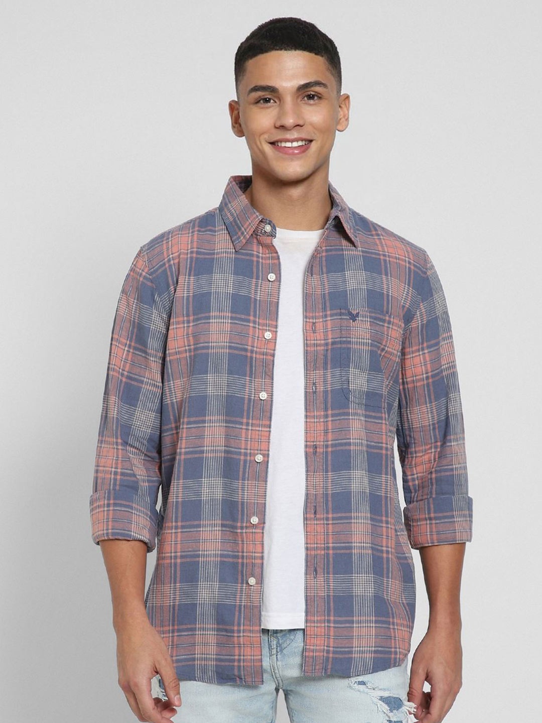 

AMERICAN EAGLE OUTFITTERS Men Spread Collar Tartan Checked Linen Slim Fit Casual Shirt, Navy blue