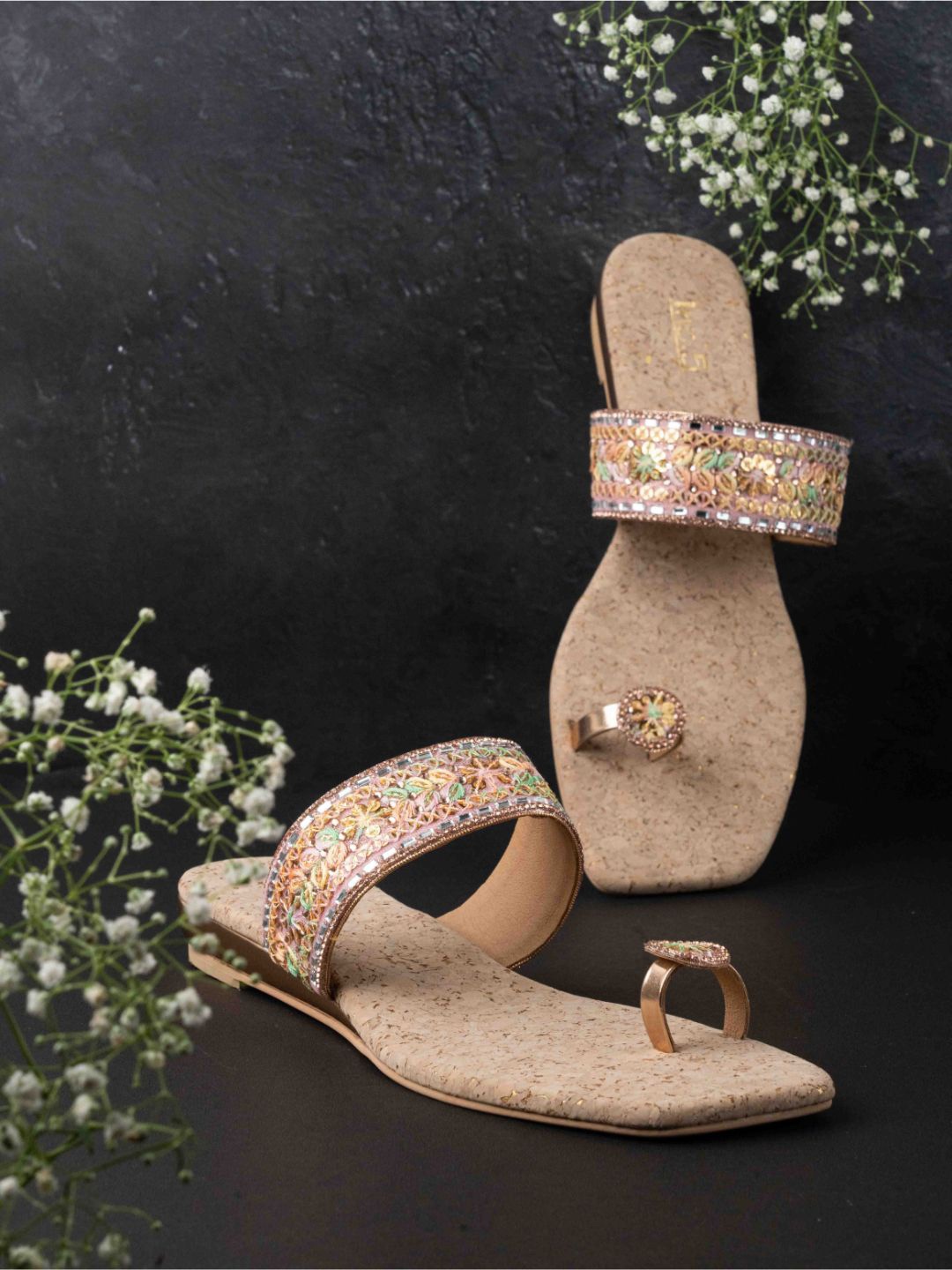 

Inc 5 Women Embellished Ethnic Fashion Flats, Rose gold