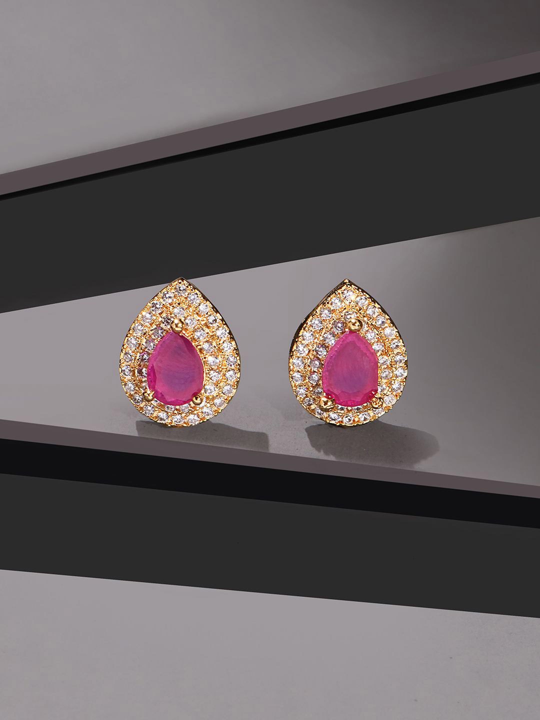 

Fida Teardrop Shaped Studs Earrings, Pink