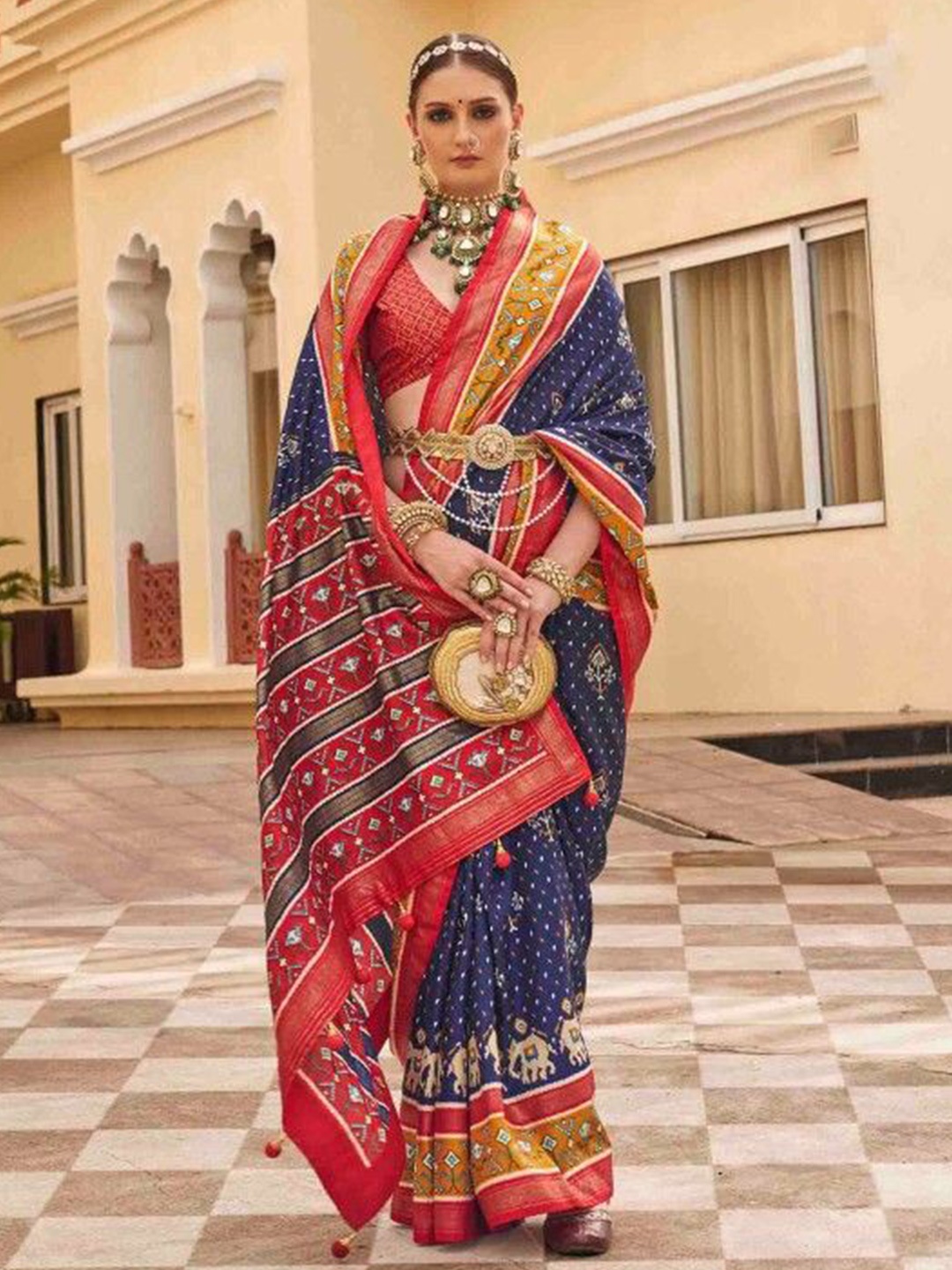 

MAHALASA Ethnic Motifs Printed Patola Saree, Blue