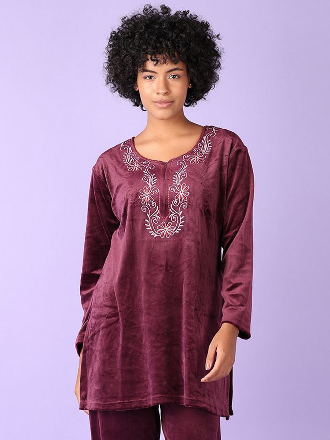 

V-Mart Women Embroidered Pure Cotton Kurti, Burgundy