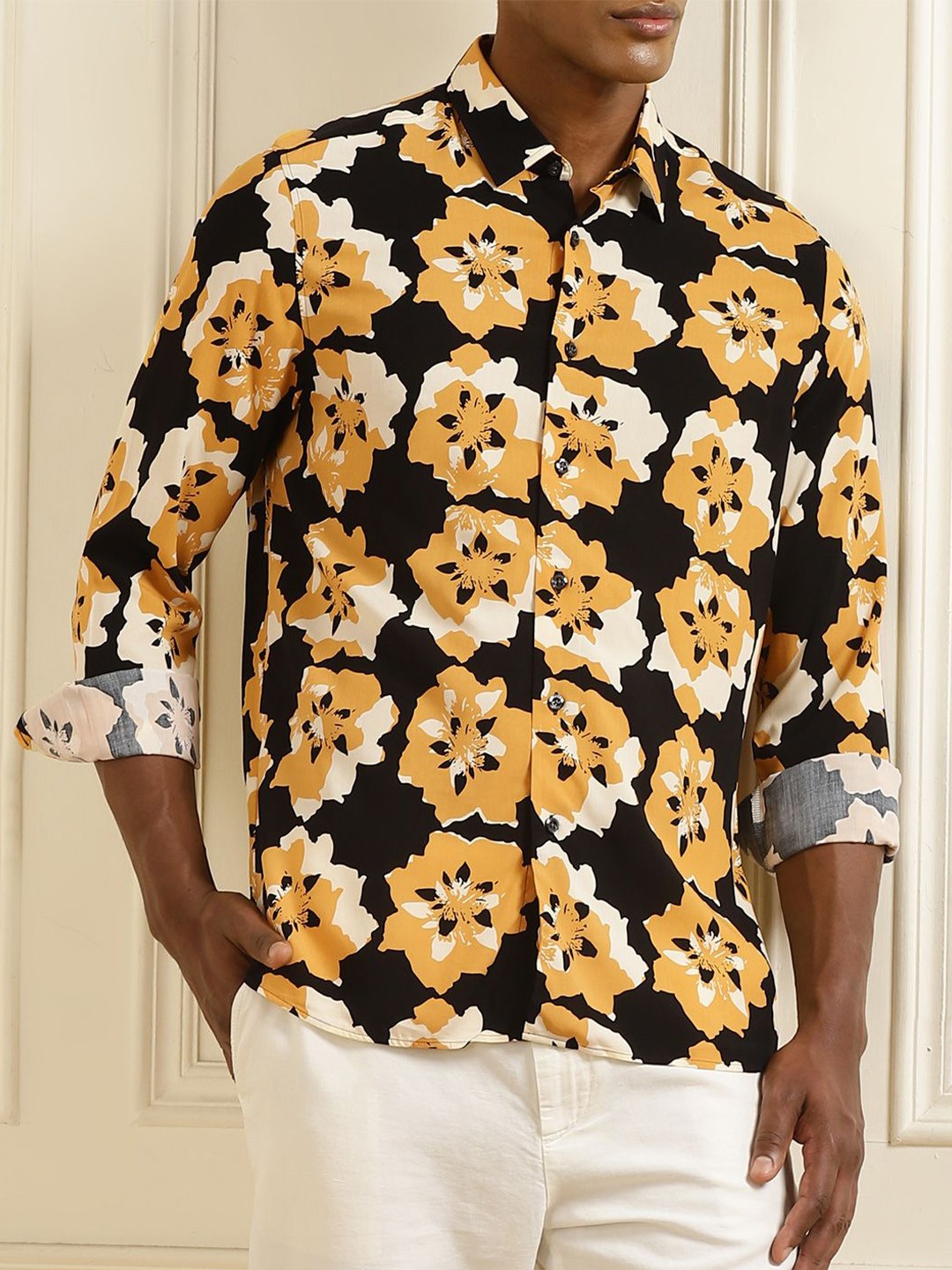 

HUGO Men Spread Collar Floral Printed Slim Fit Casual Shirt, Black