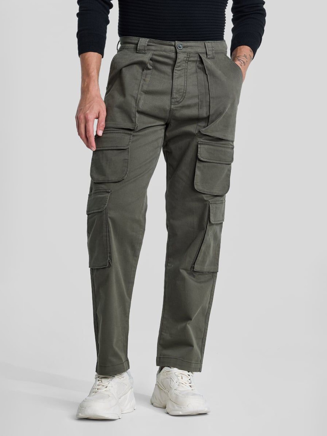 

Snitch Men Smart Slim Fit Cargos Trousers, Olive