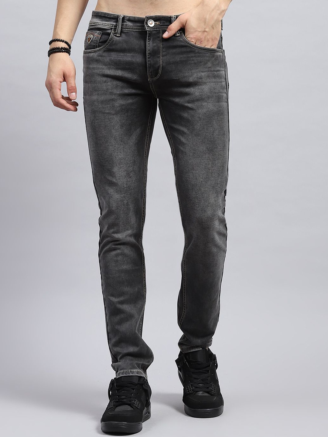 

Monte Carlo Men Heavy Fade Jeans, Grey