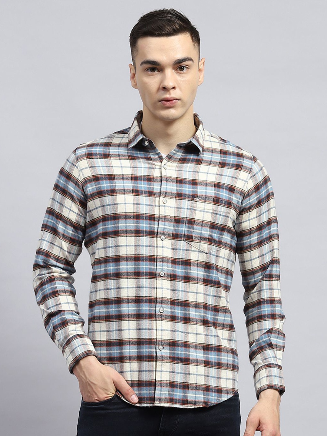 

Monte Carlo Men Spread Collar Checked Cotton Casual Shirt, Blue