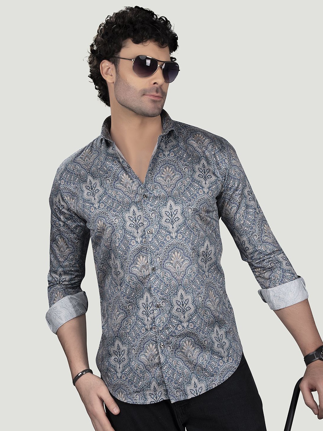 

ALMATY Men Comfort Spread Collar Ethnic Motifs Printed Cotton Slim Fit Casual Shirt, Blue