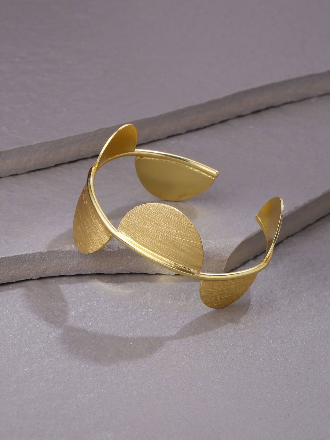 

NVR Gold-Plated Adjustable Kada Bracelet