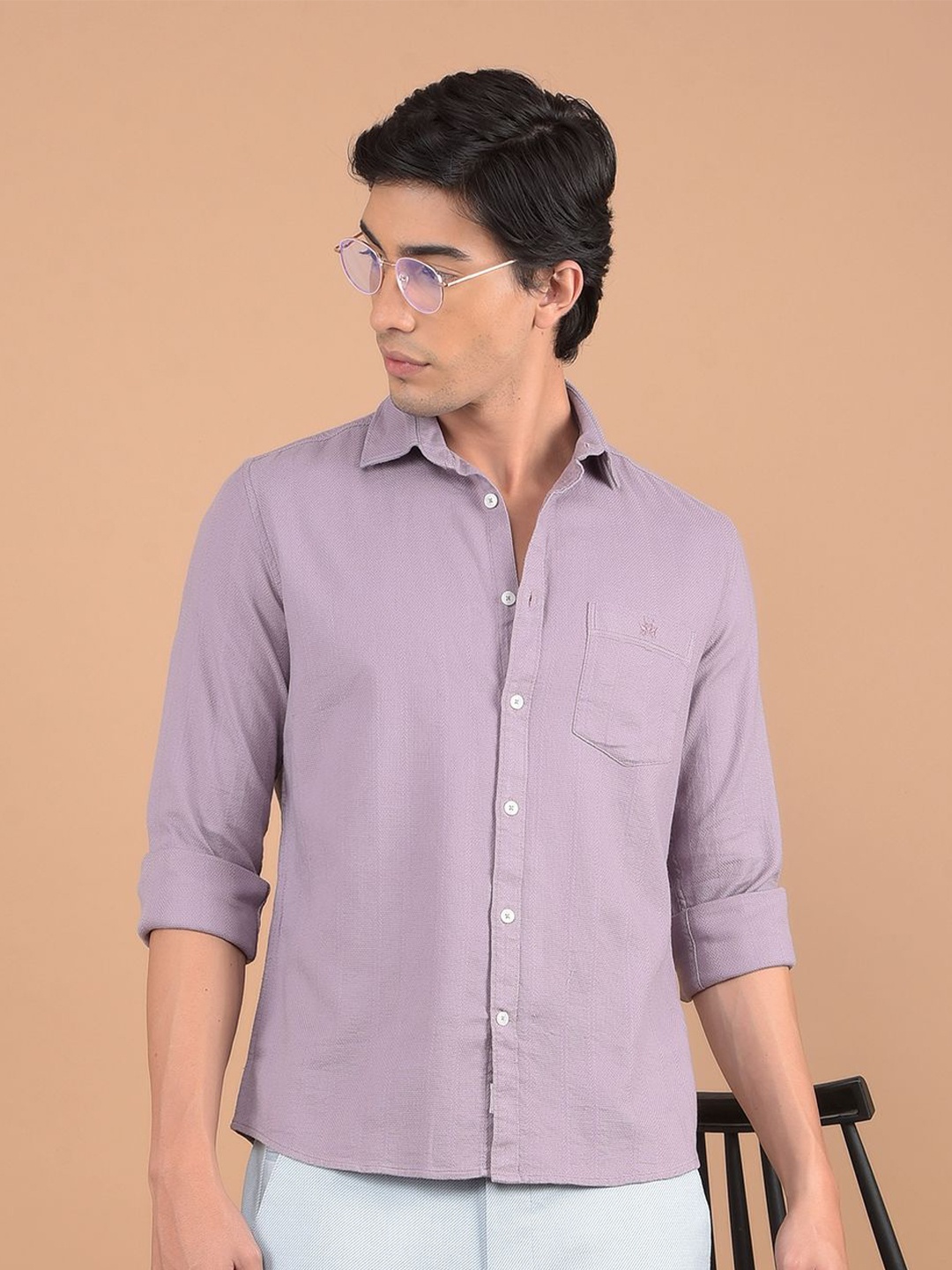 

Crimsoune Club Men Slim Fit Opaque Striped Casual Shirt, Purple