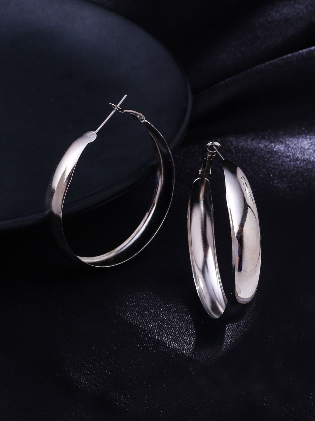 

NVR Silver-Plated Circular Hoop Earrings