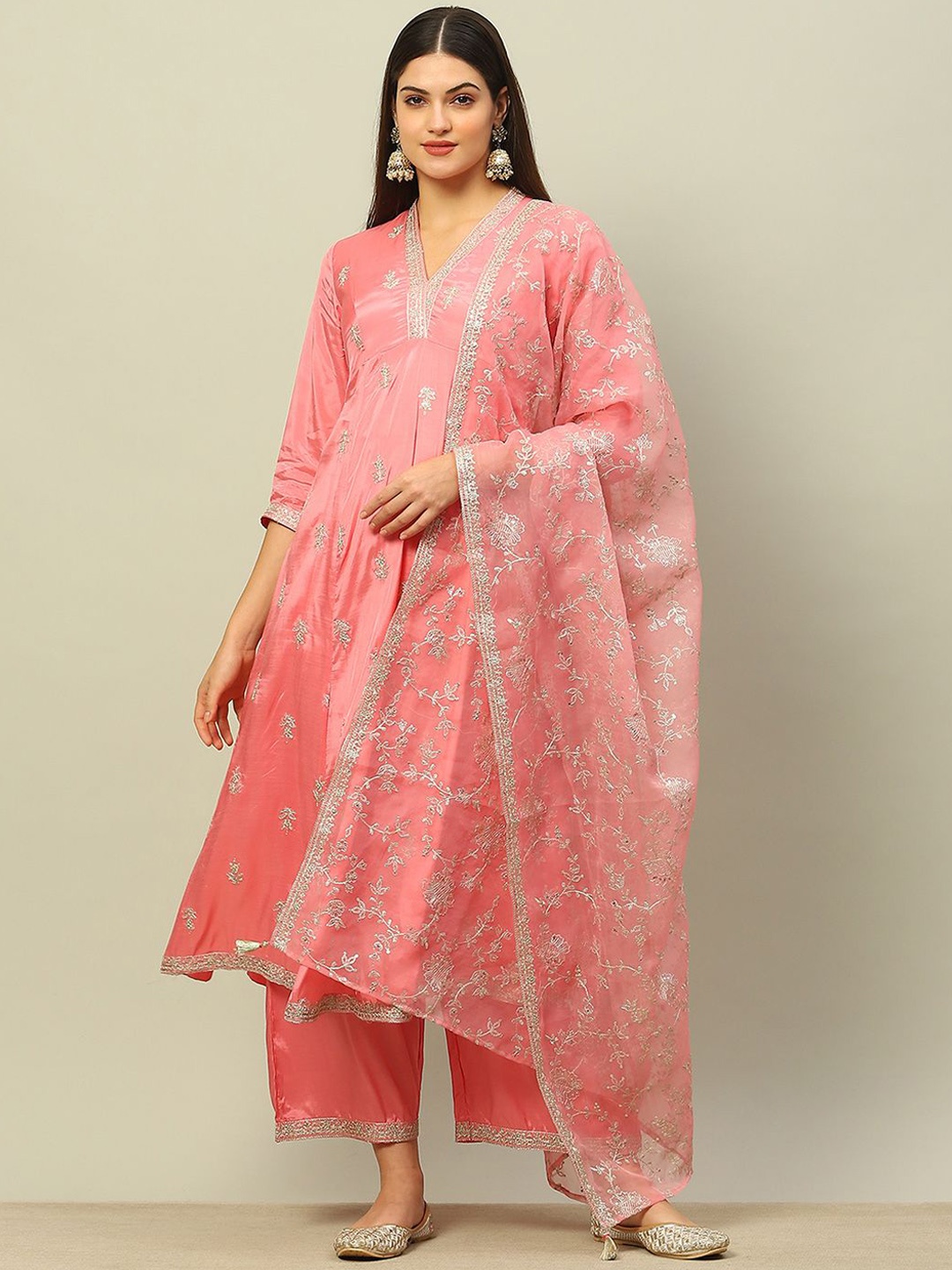 

Rangriti Women Floral Embroidered Pleated Thread Work Kurta with Palazzos & With Dupatta, Pink