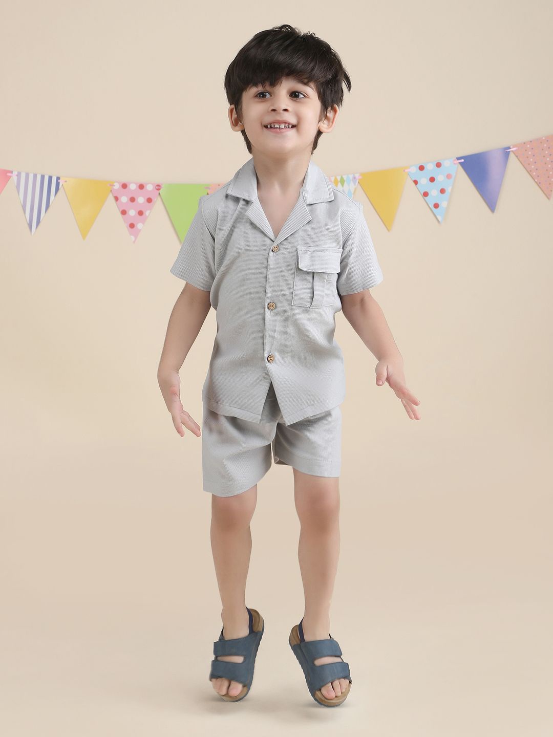 

Polka Tots Boys Pure Cotton Shirt With Shorts, Grey