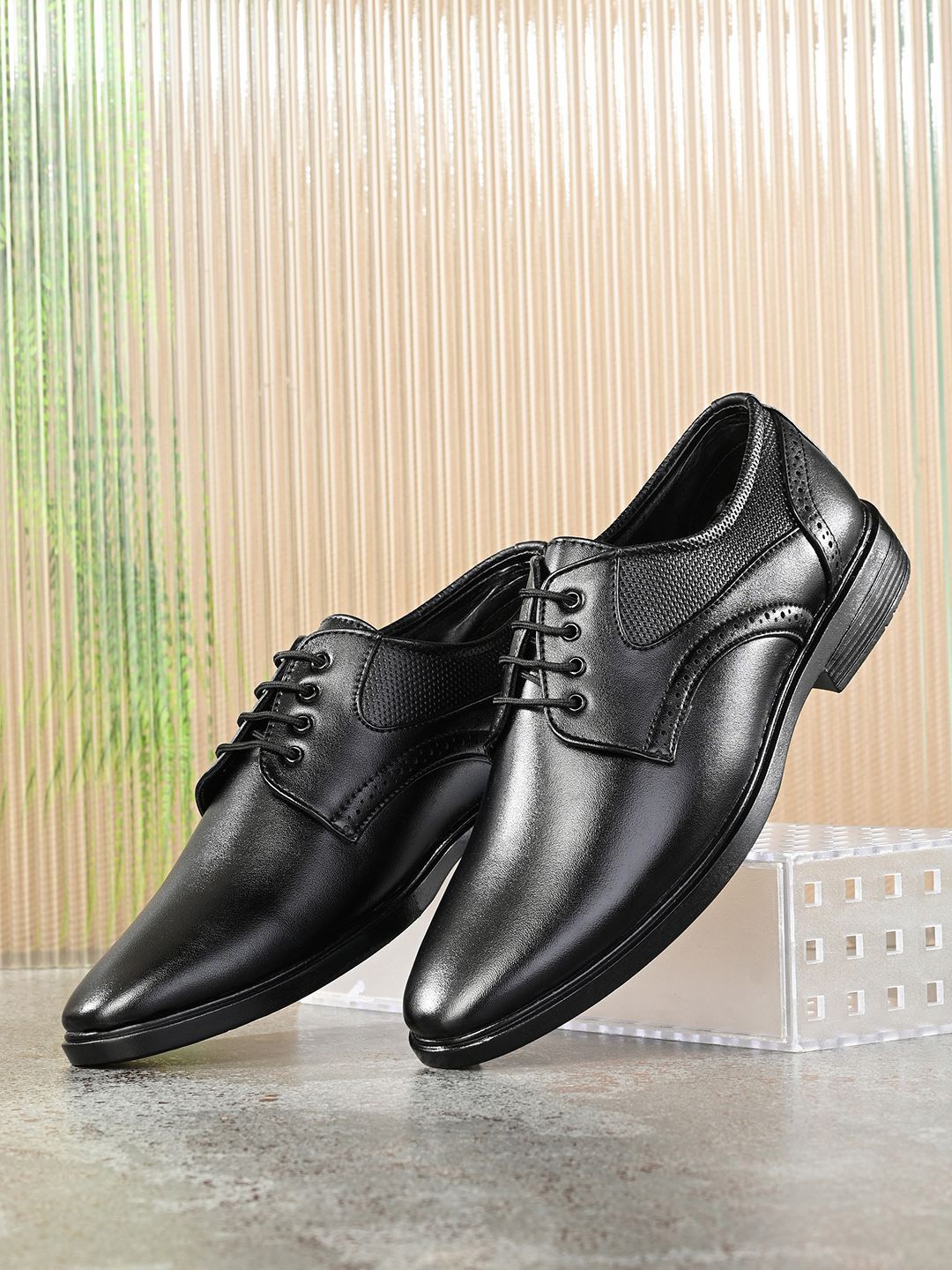 

HERE&NOW Men Formal Derbys, Black