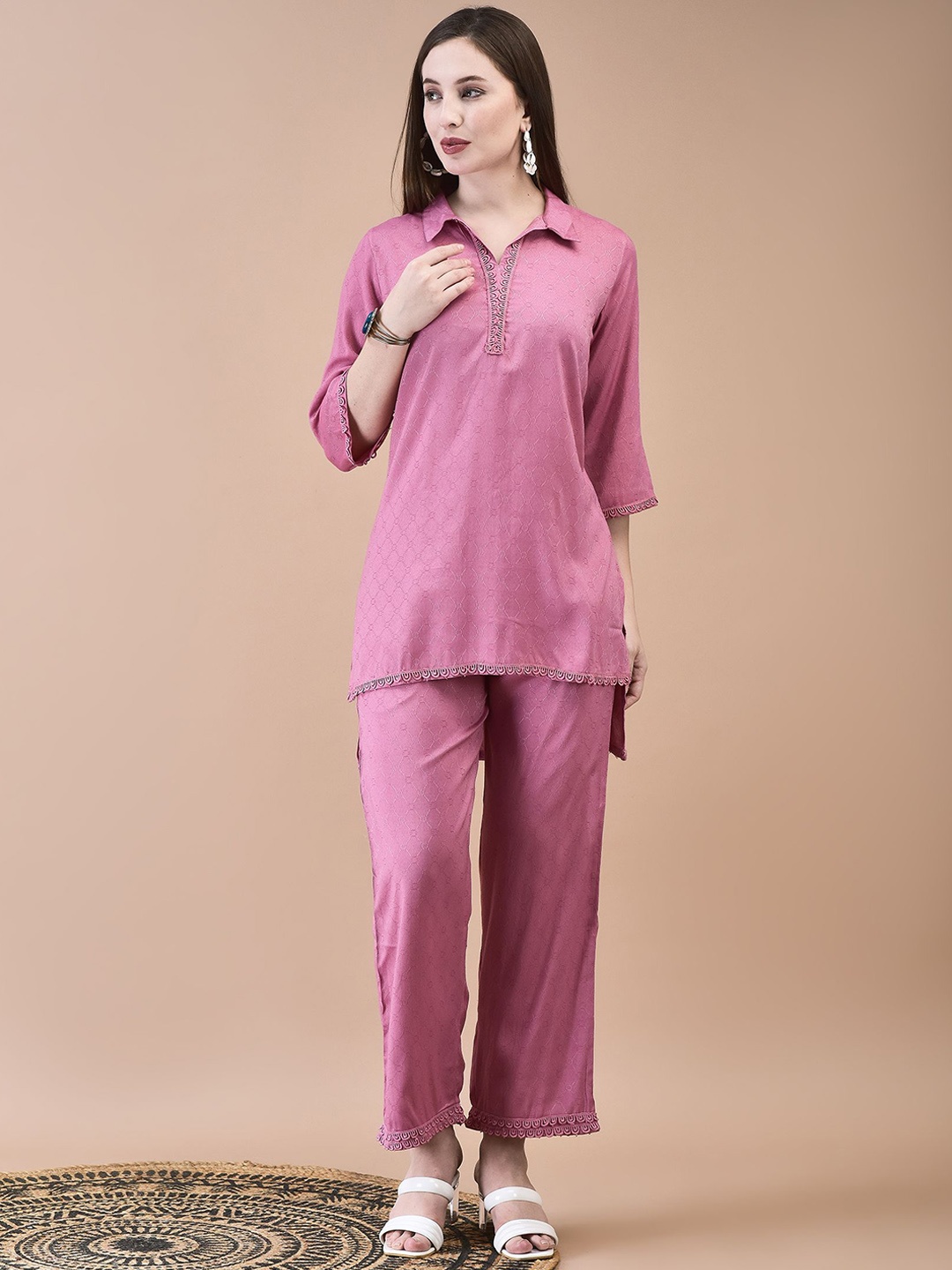 

Shree Self-Design Shirt Collar Three-Quarter Sleeves Top With Trouser, Pink