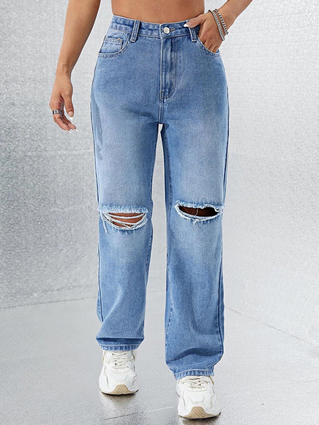 

Stylecast X Kotty Women Straight Fit High-Rise Slash Knee Stretchable Jeans, Blue