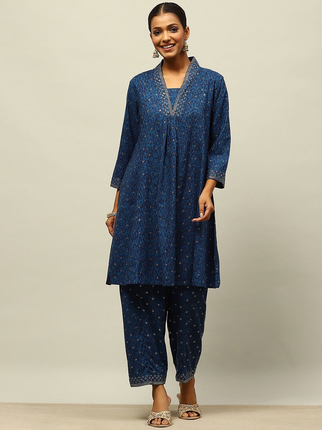 

Rangriti Abstract Printed Beads and Stones V-Neck Panelled A-Line Kurta With Trouser, Blue