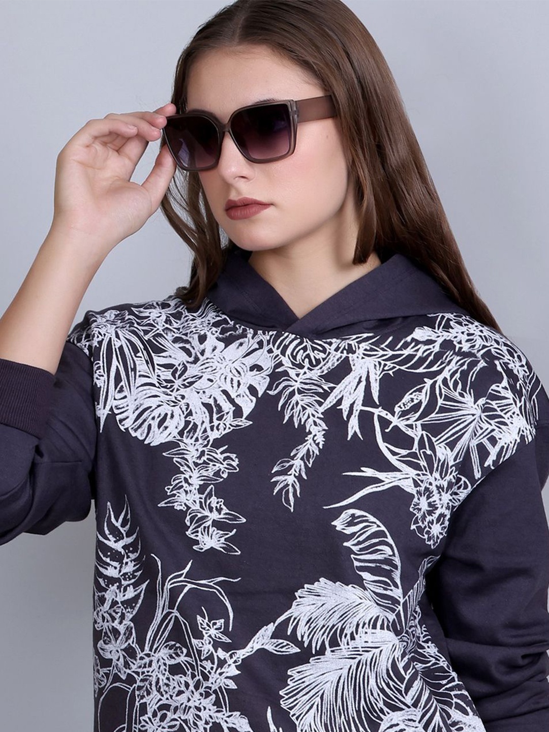 

Obaan Women Printed Hooded Sweatshirt, Purple