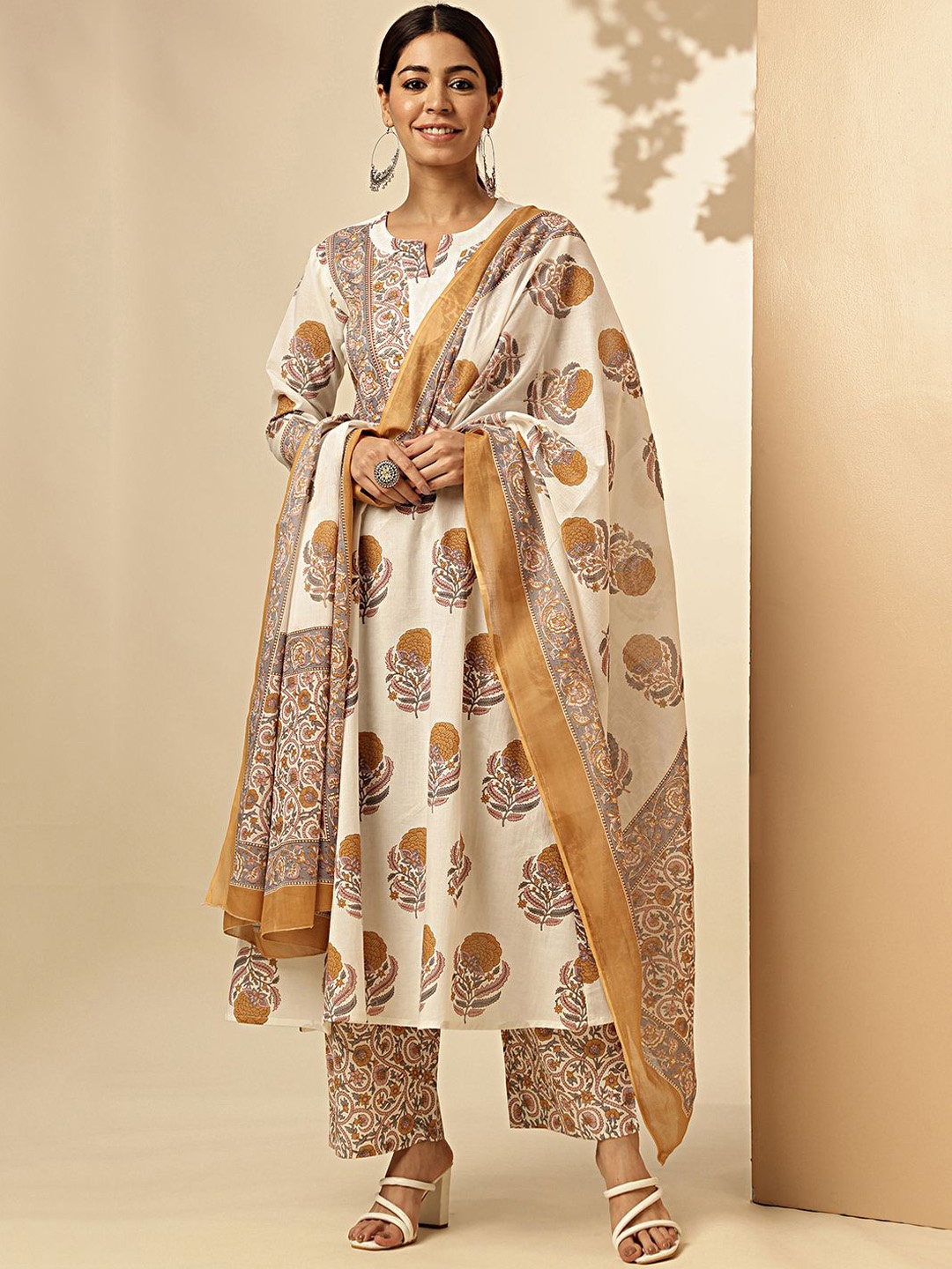 

Vbuyz Floral Printed Pure Cotton Straight Kurta with Palazzos & Dupatta, Off white