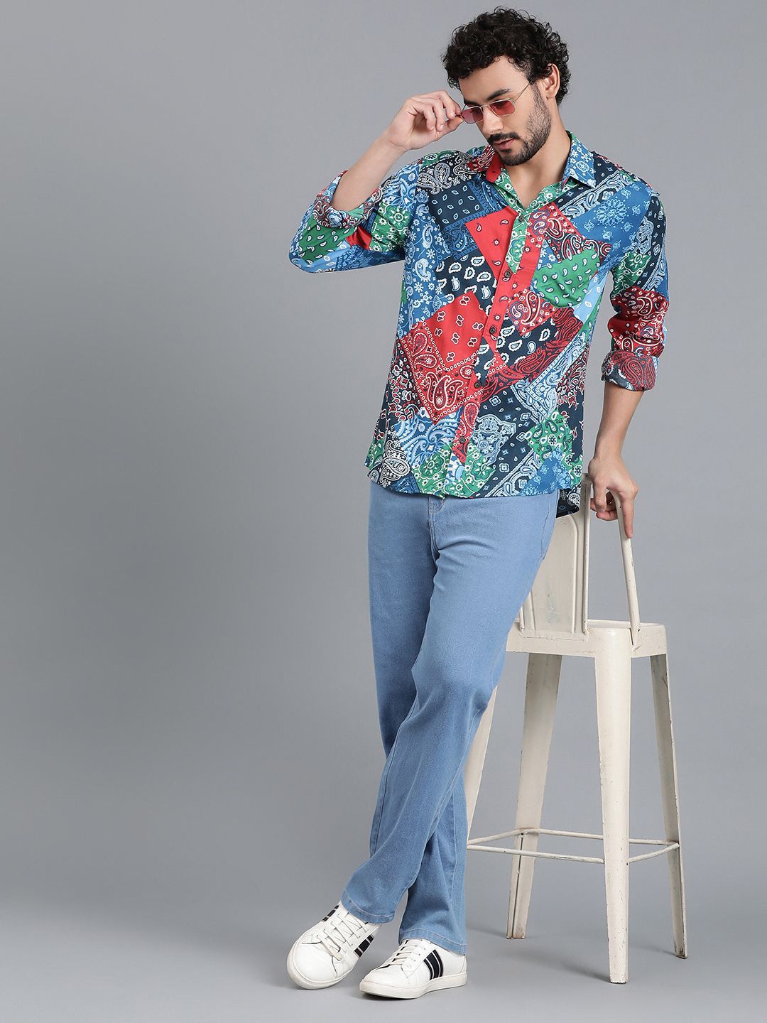 

Kotty Men Spread Collar Ethnic Motifs Printed Cotton Casual Shirt, Blue