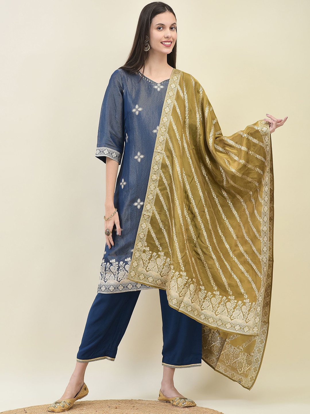 

Shree Floral Printed Straight Kurta with Trousers & Dupatta, Blue