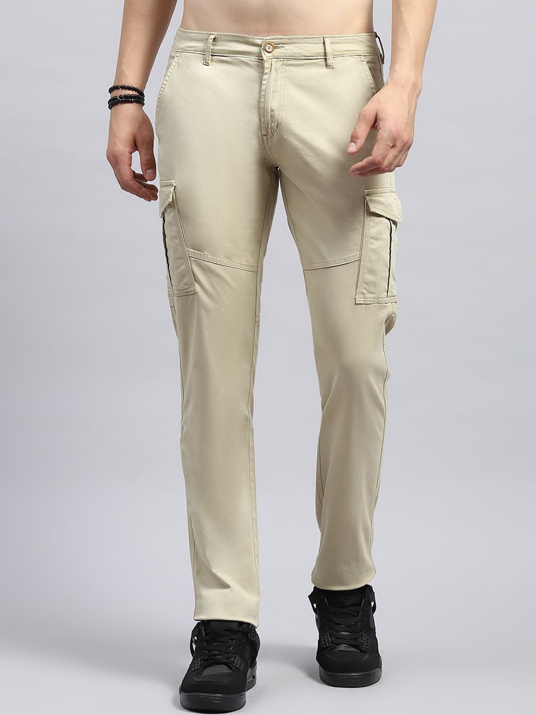 

Monte Carlo Men Cotton Mid-Rise Cargos Trousers, Beige