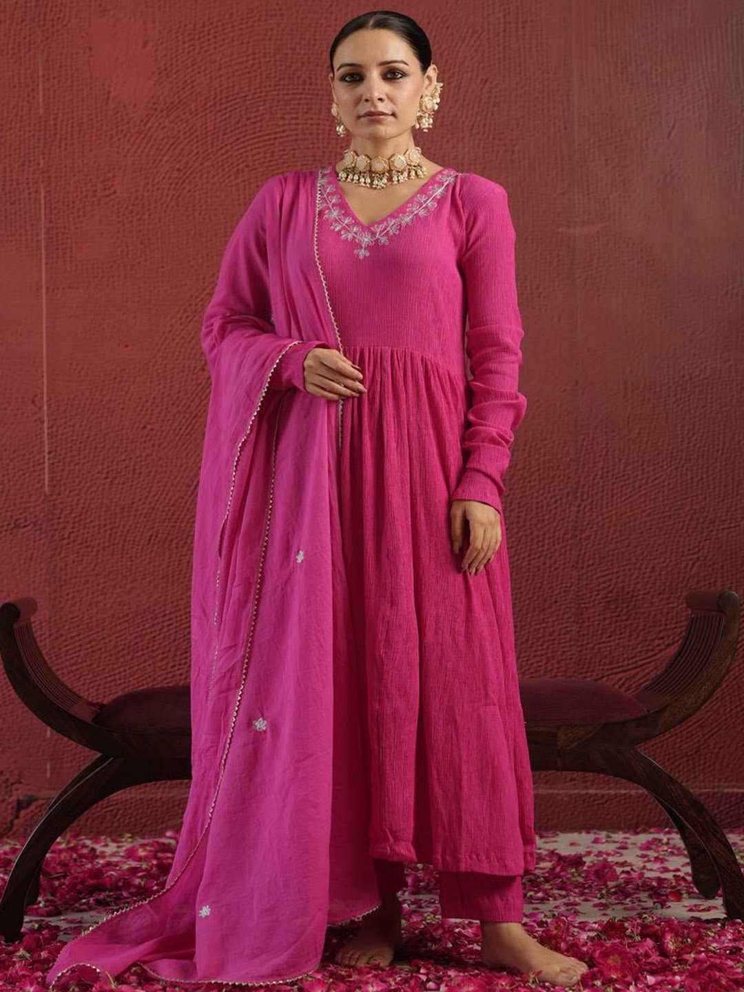 

OneWe Floral Embroidered Aari Work Pure Cotton Anarkali Kurta With Trouser & Dupatta, Pink
