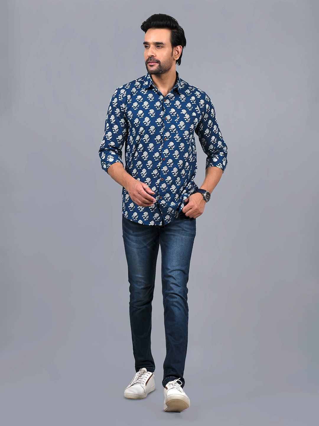 

JAIPURI COLLECTION Men Standard Spread Collar Ethnic Motifs Printed Cotton Casual Shirt, Blue