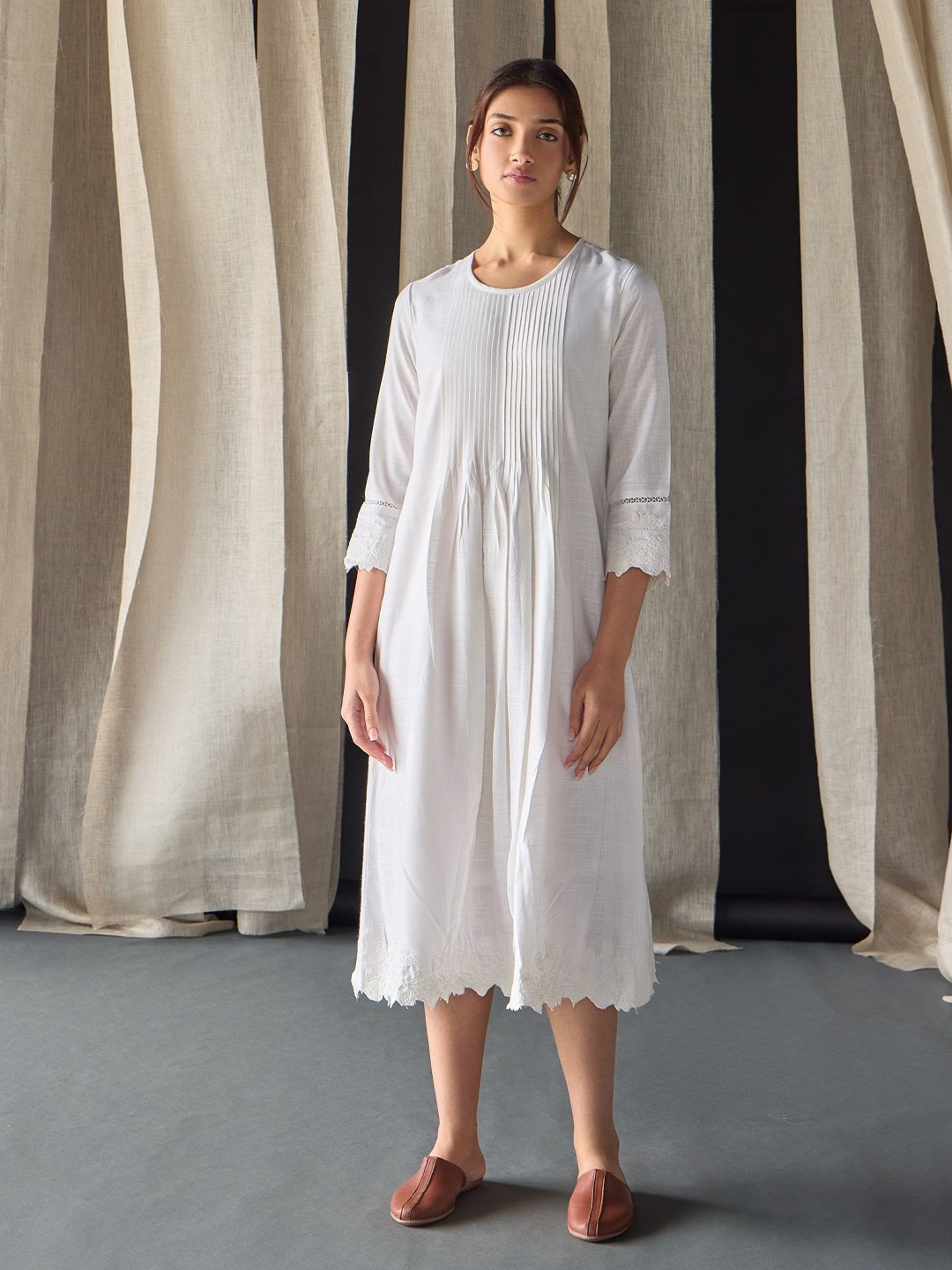 

Bombay Bloom Women Embroidered Linen A-Line Midi Dress, White