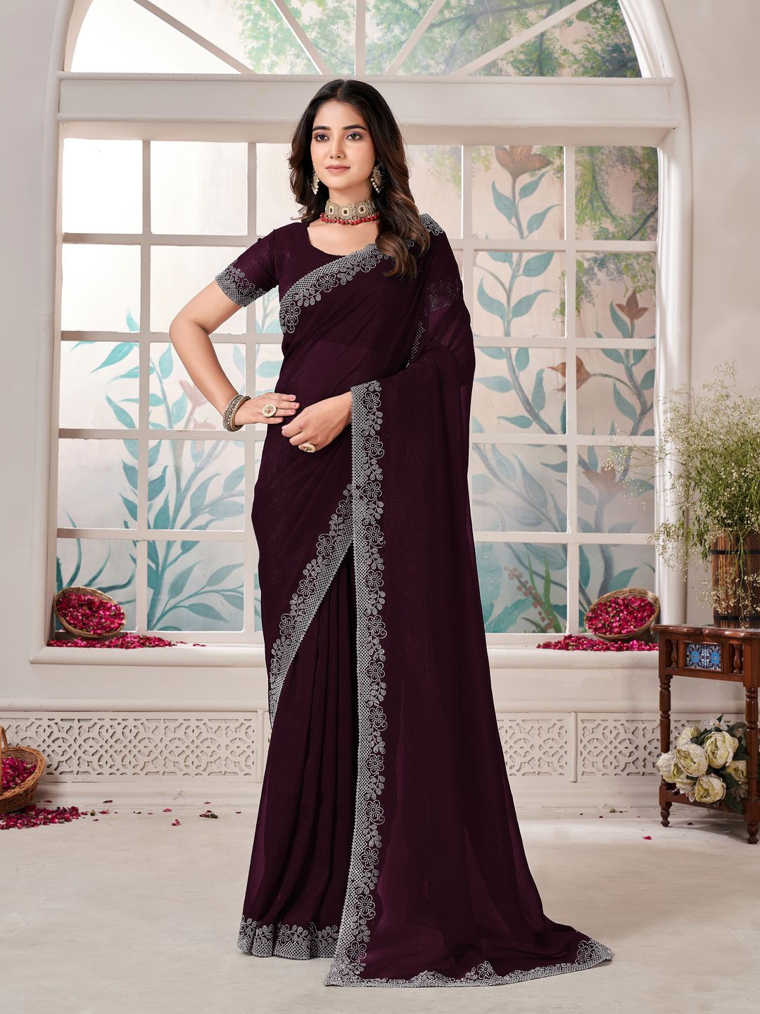 

Arron Creats Women Embellished Embroidered Saree, Burgundy