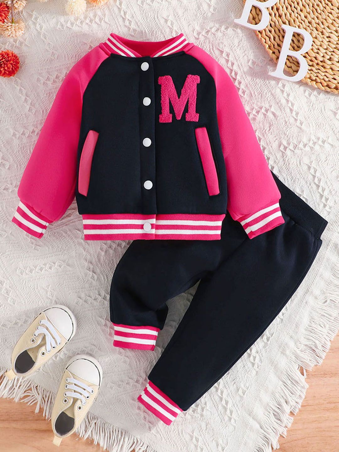 

INCLUD Girls Colourblocked High Neck Long Sleeves Sweatshirt With Jogger, Pink