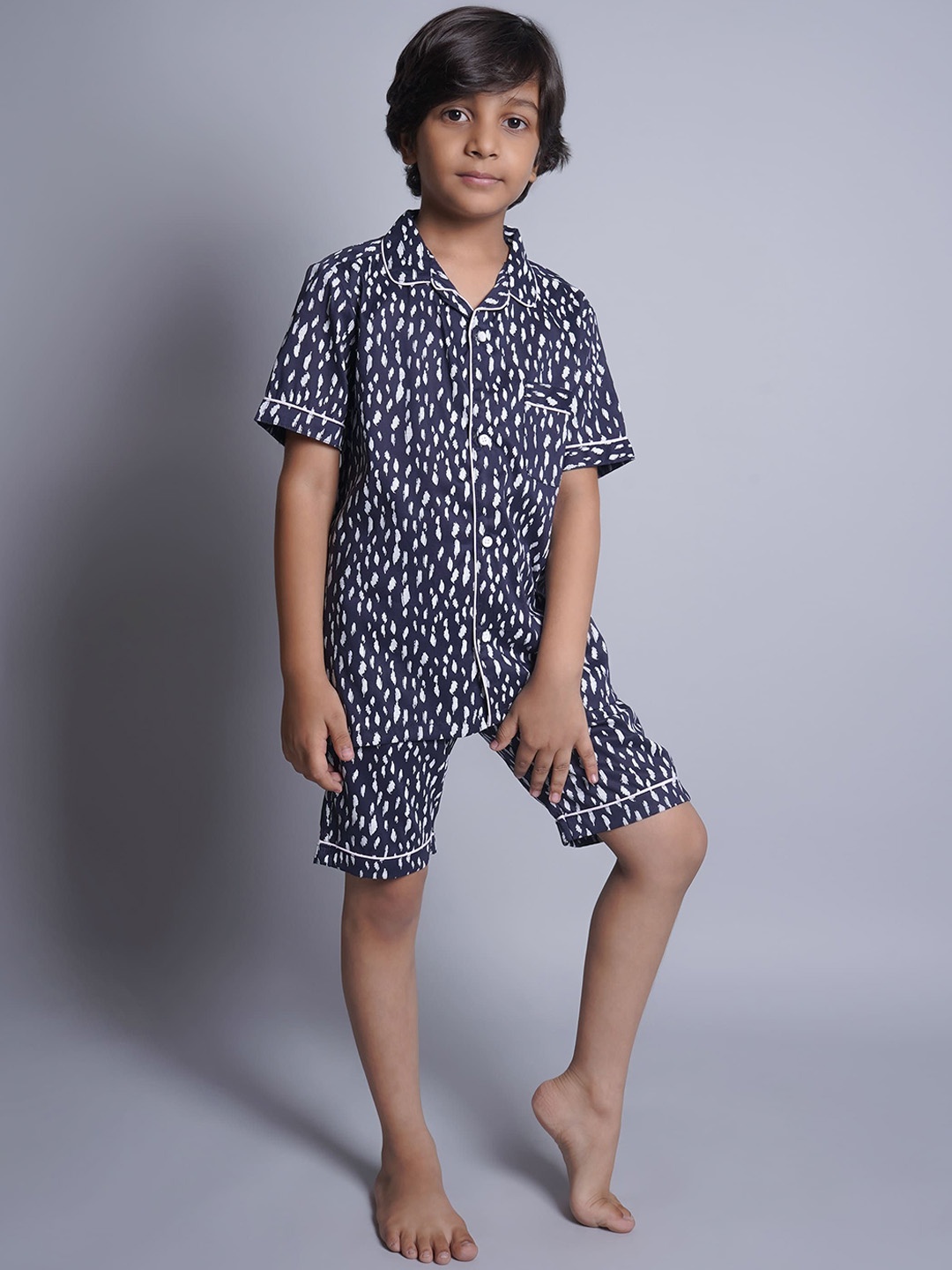 

Biglilpeople Unisex Kids Printed Night suit, Blue