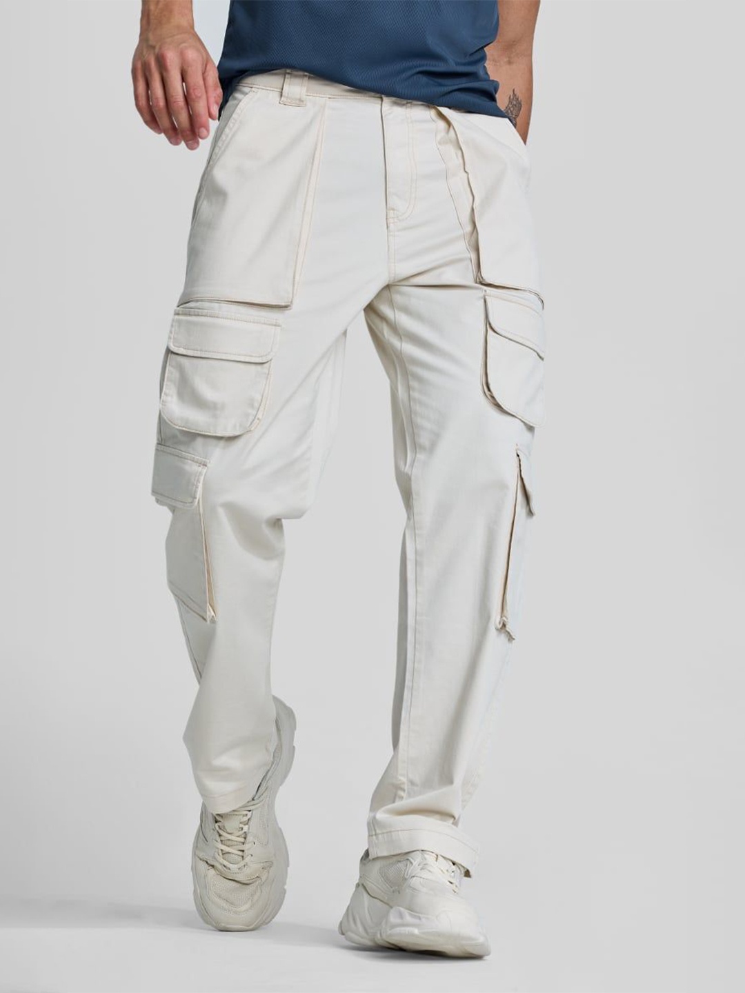 

Snitch Men Smart Slim Fit Cargos, White